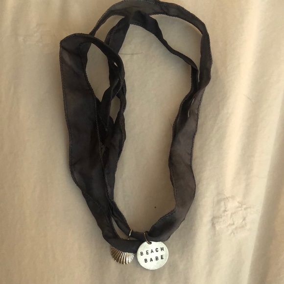 Moving soon. Won’t be available after April 27th. - Picture 2 of 4